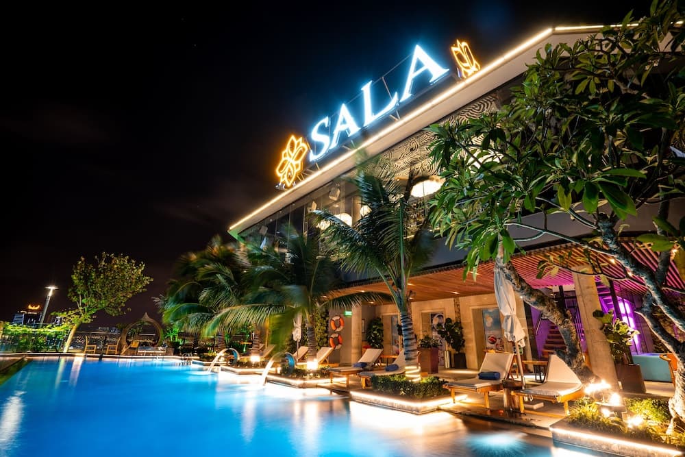 Sala Danang Beach Hotel main