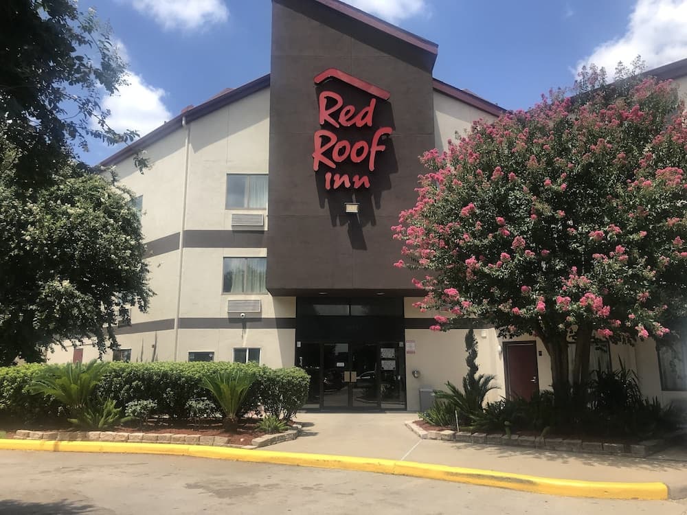 Red Roof Inn Houston Brookhollow main