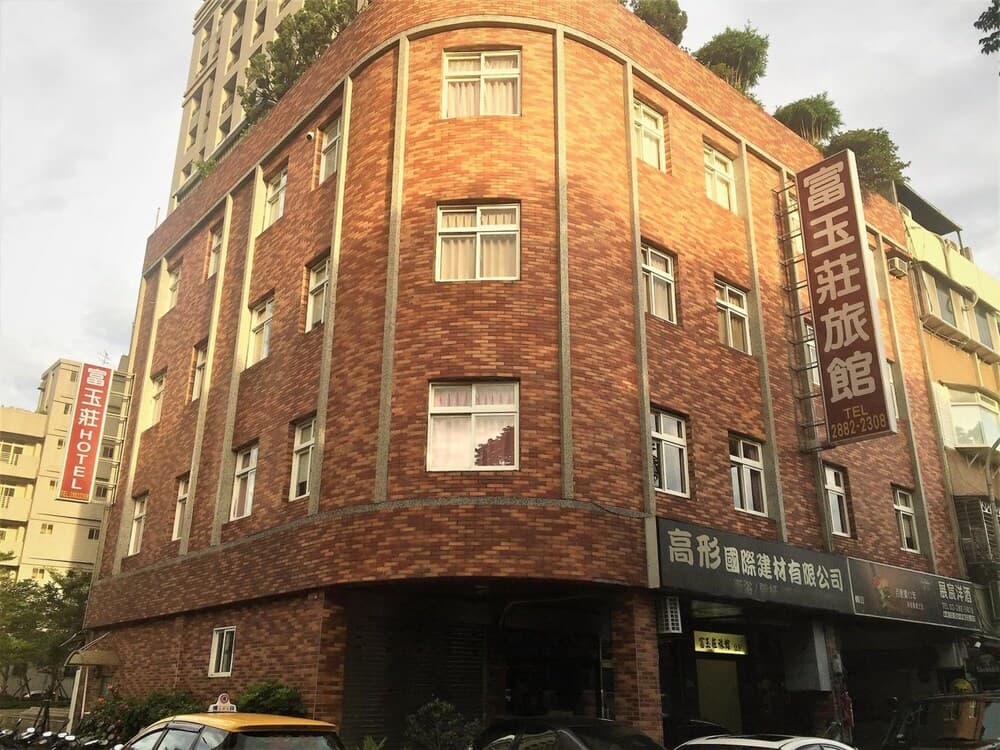 Rich Zone Hotel main