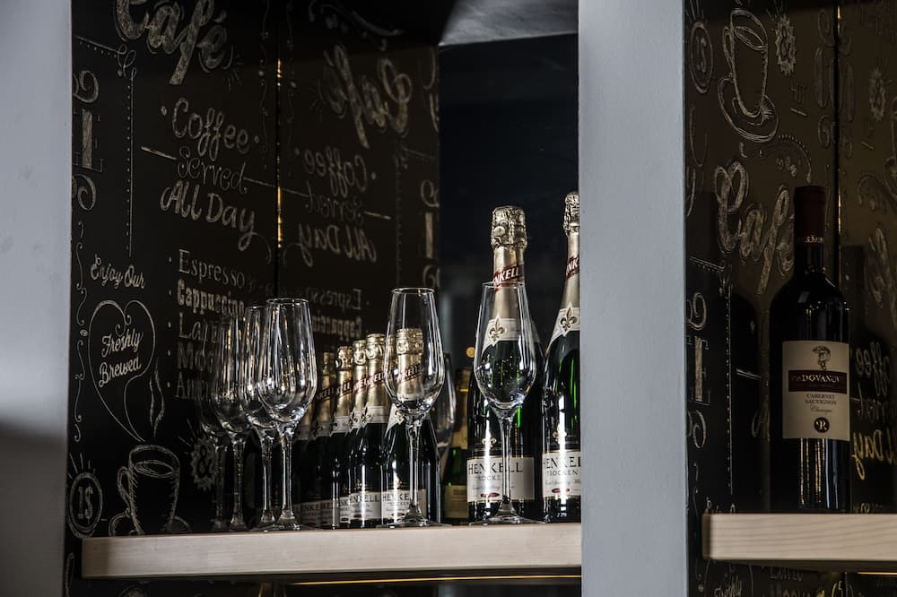 Marshal Belgrade Luxury Rooms main