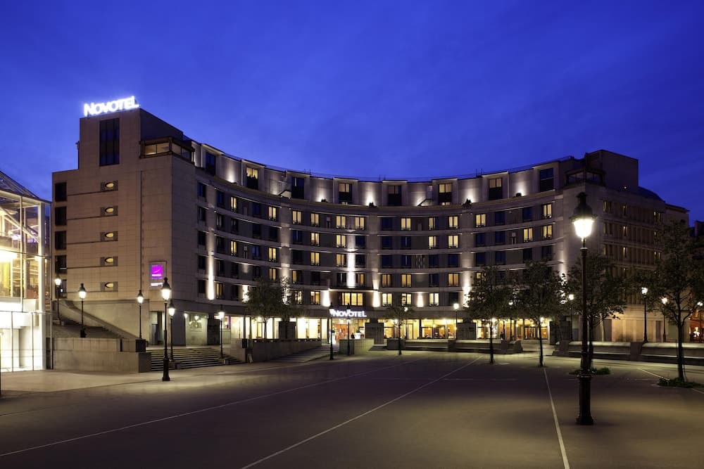 Novotel Paris Gare de Lyon main