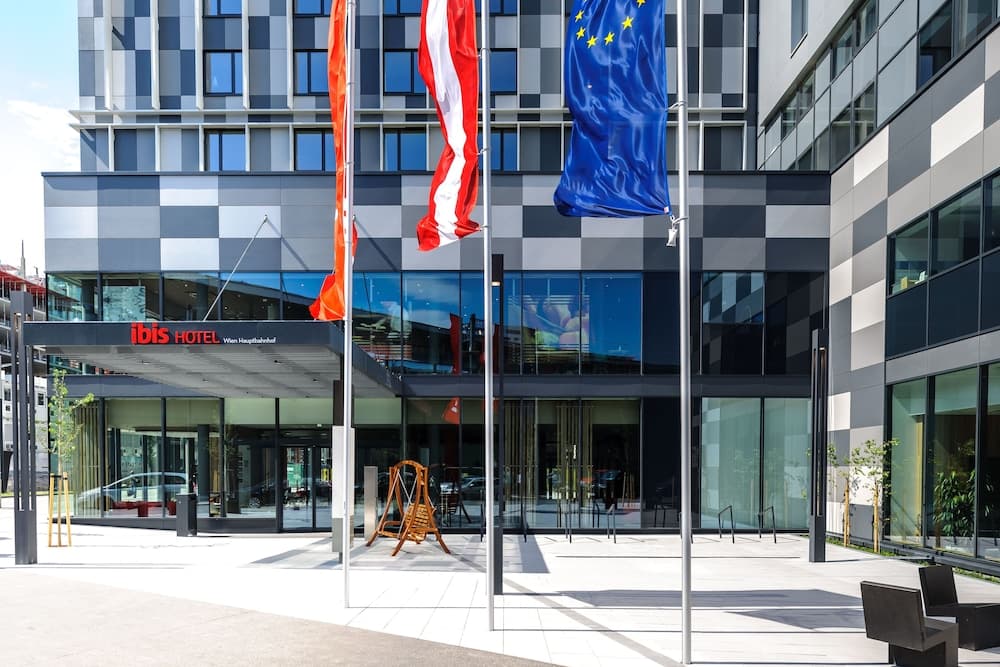Ibis Wien Hauptbahnhof main