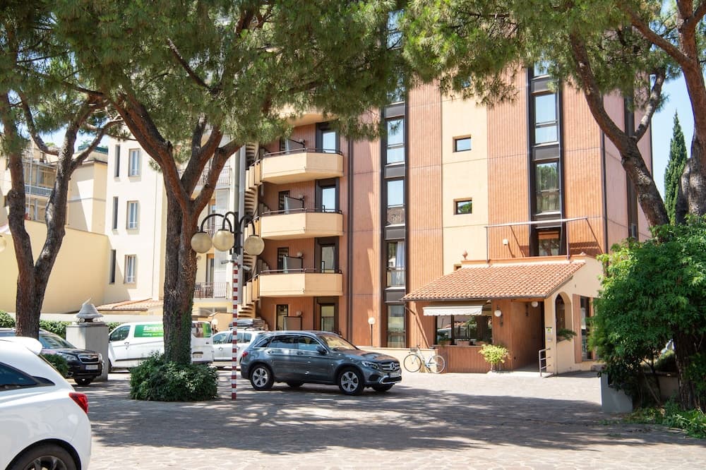 Hotel Grifone Firenze main