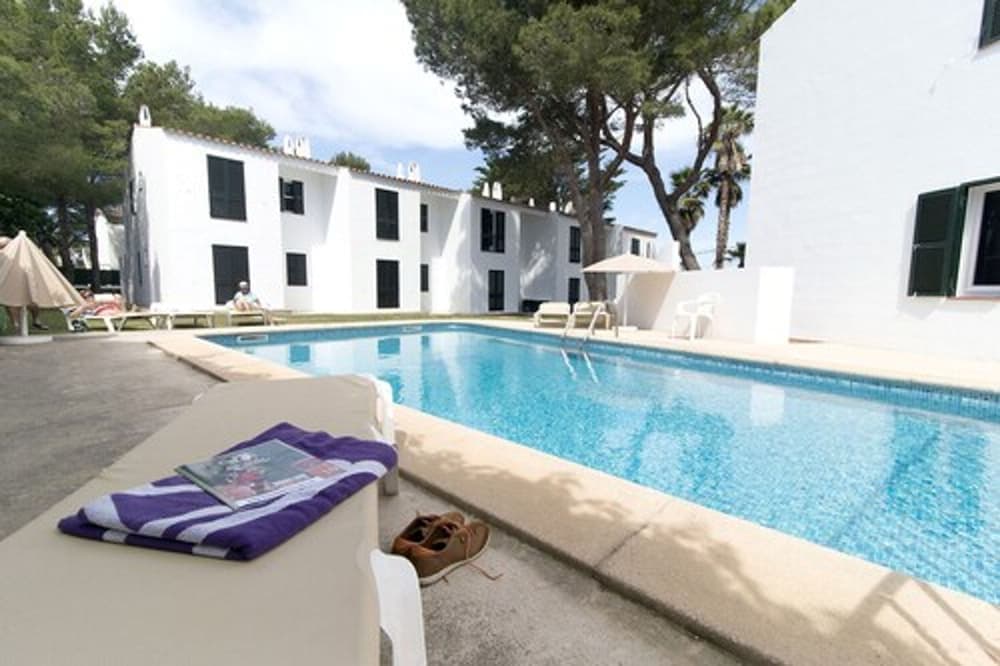 Apartamentos Cala Blanca main