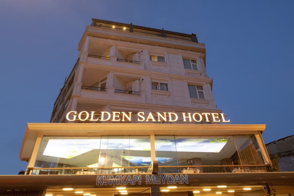 Goldensand Hotel main