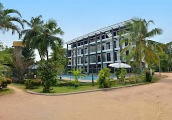 Olanro Hotel main