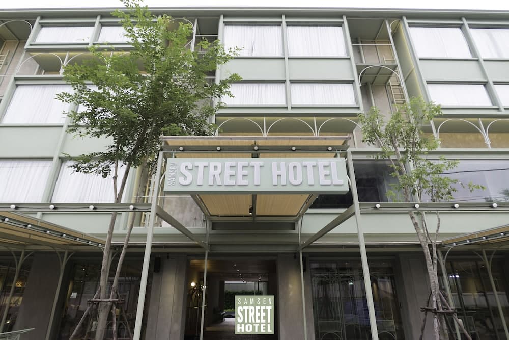 Samsen Street Hotel main