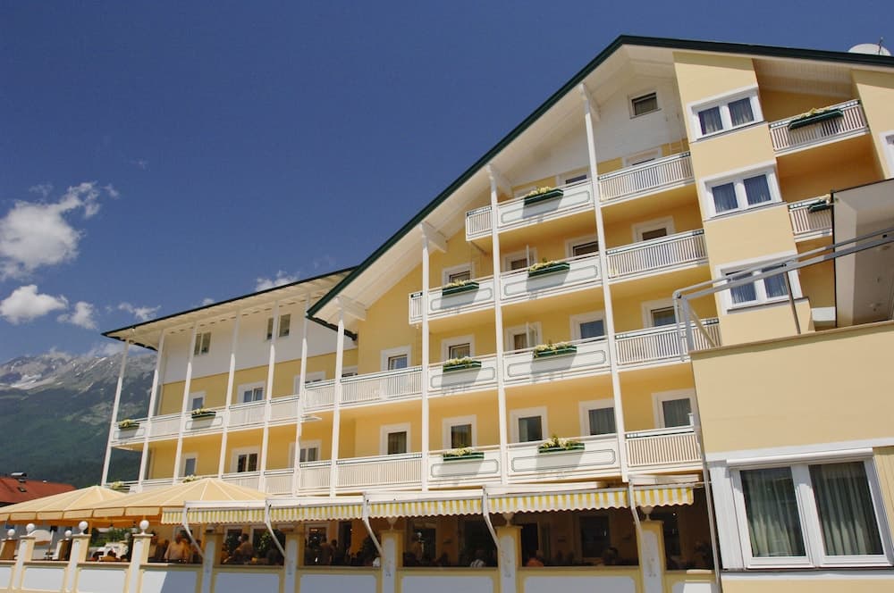 Rumer Hof Innsbruck main