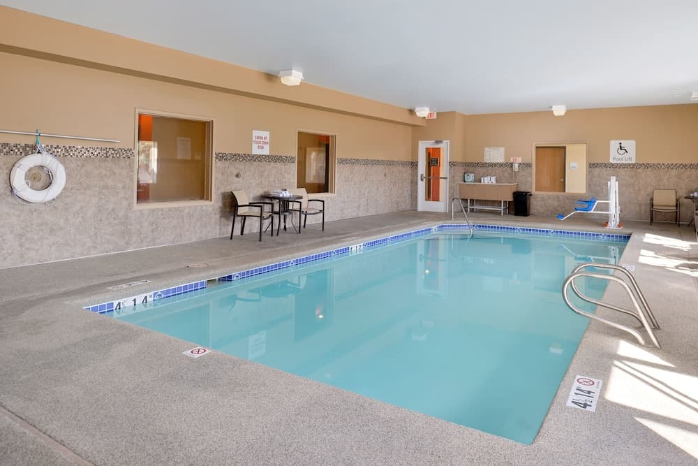 Holiday Inn Express Albuquerque N Bernalillo main