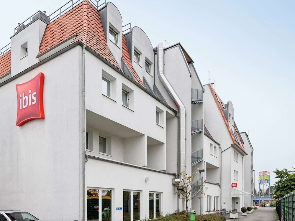 ibis Frankfurt Airport Hotel main
