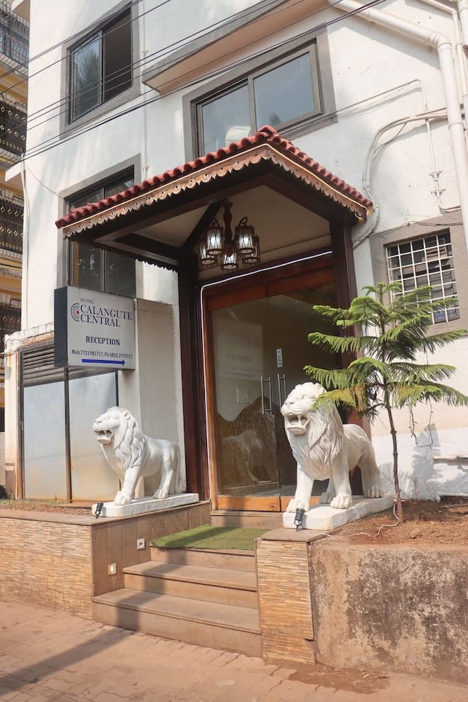 Hotel Calangute Central main