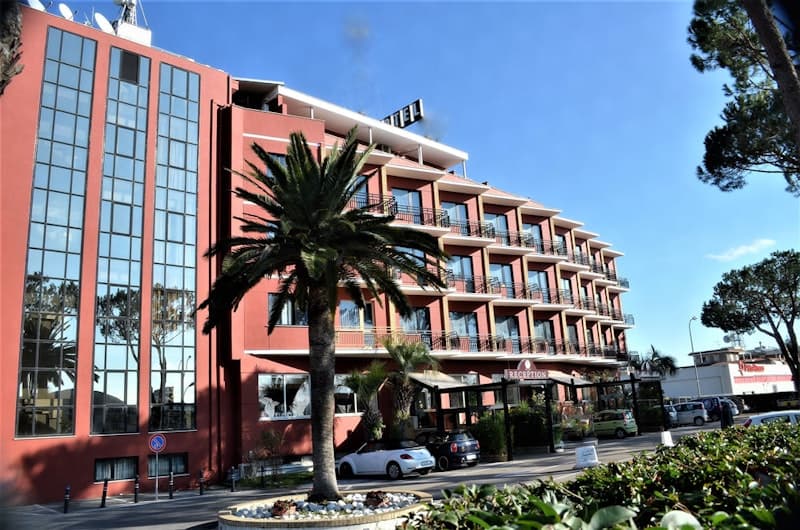Park Hotel main