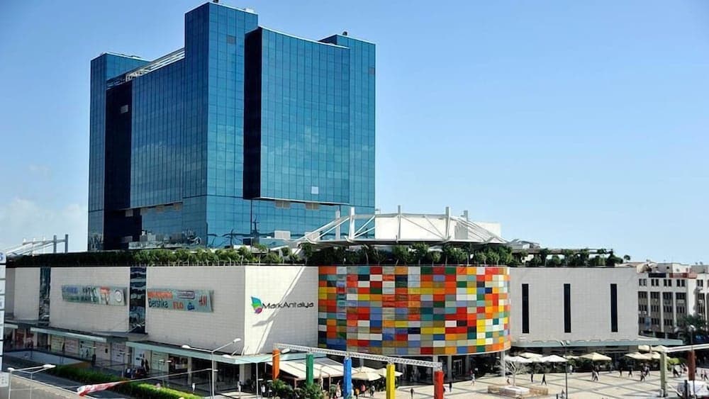 Puding Hotel main
