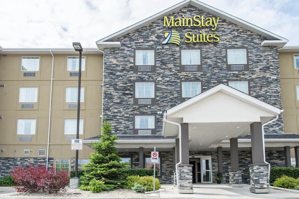 MainStay Suites Winnipeg main