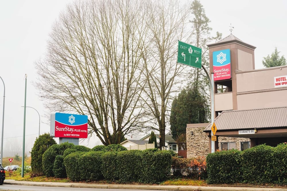 SureStay Plus by Best Western Coquitlam main