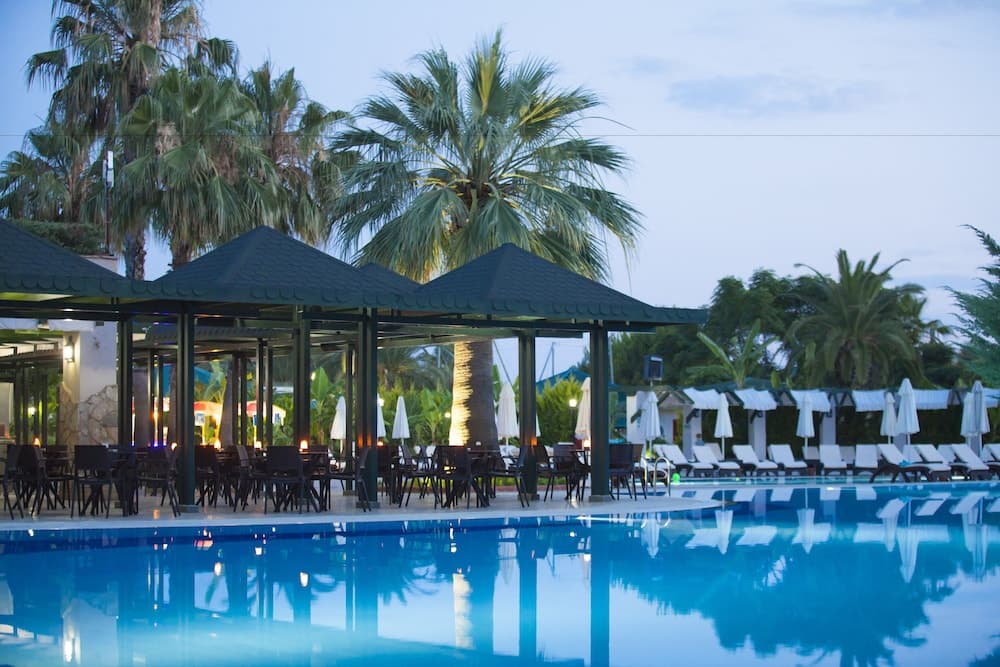 Washington Resort Hotel & Spa main