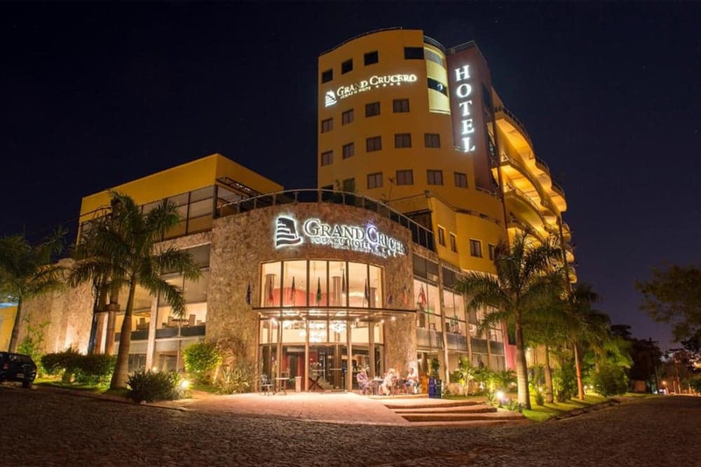 Grand Crucero Iguazú Hotel main
