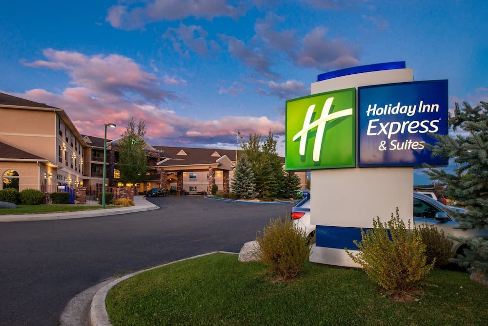Holiday Inn Express And Suites Gunnison main