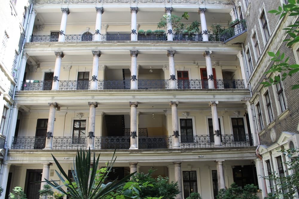 Omega Guesthouse Budapest main