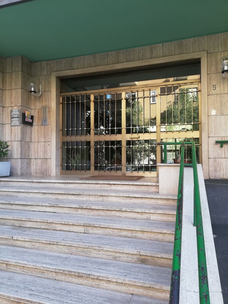 Domus Vatican Holidays main