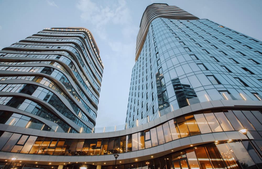 Meta Business Hotel main