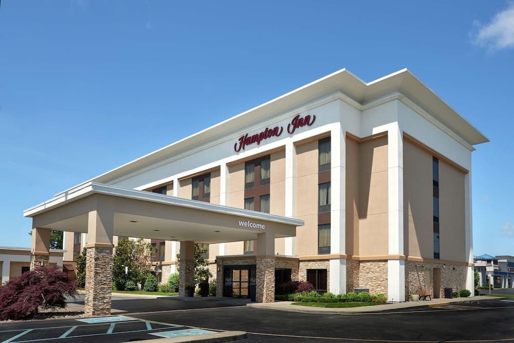 Hampton Inn Rehoboth Beach main