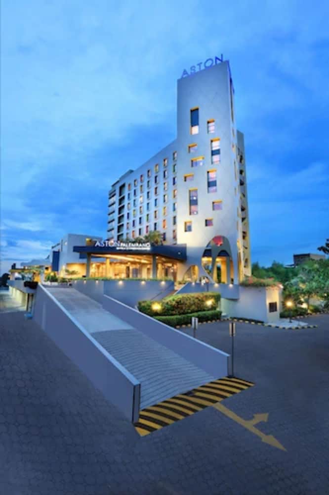 Aston Palembang Hotel & Conference Center main