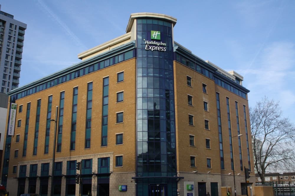 Holiday Inn Express London - Stratford main