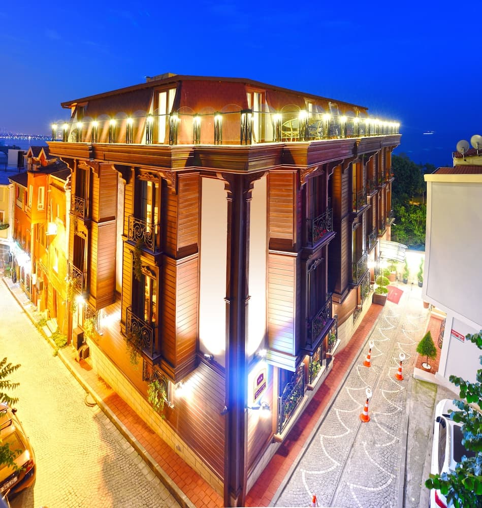 GLK PREMIER Sea Mansion Suites & Spa main