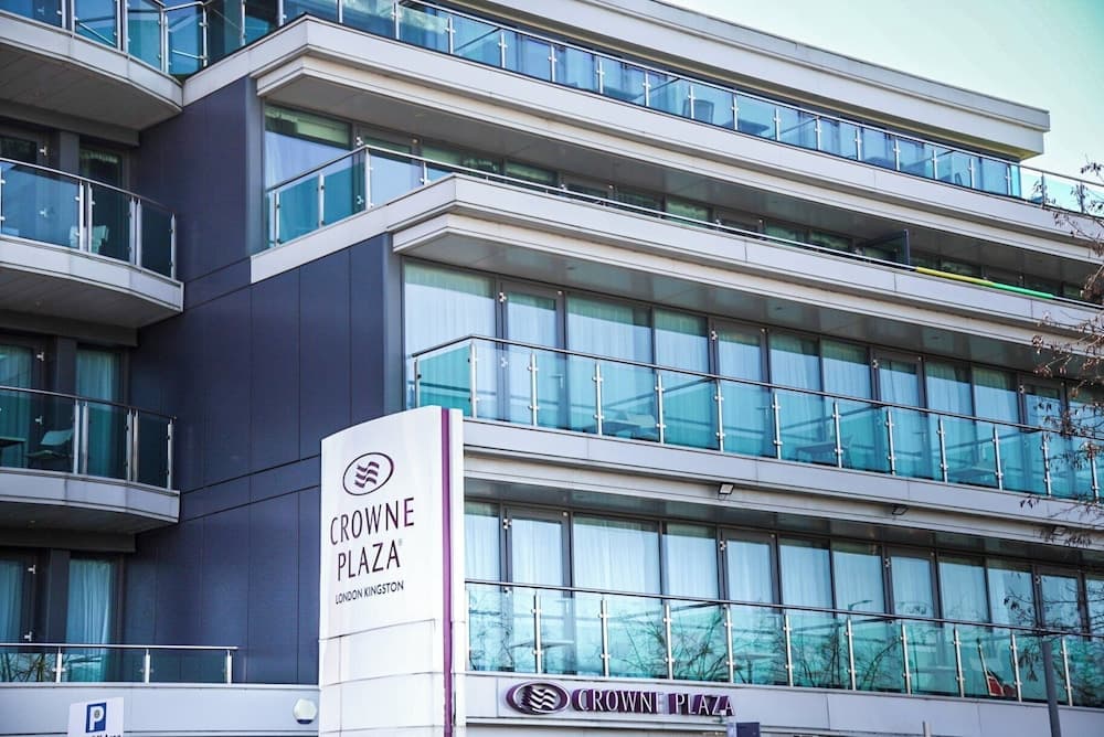 Crowne Plaza London - Kingston main