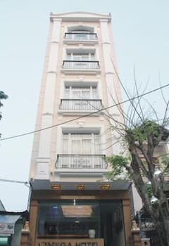 Omega Hotel main