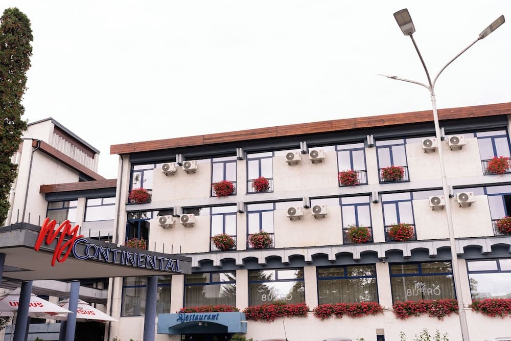 Hotel Continental Suceava main
