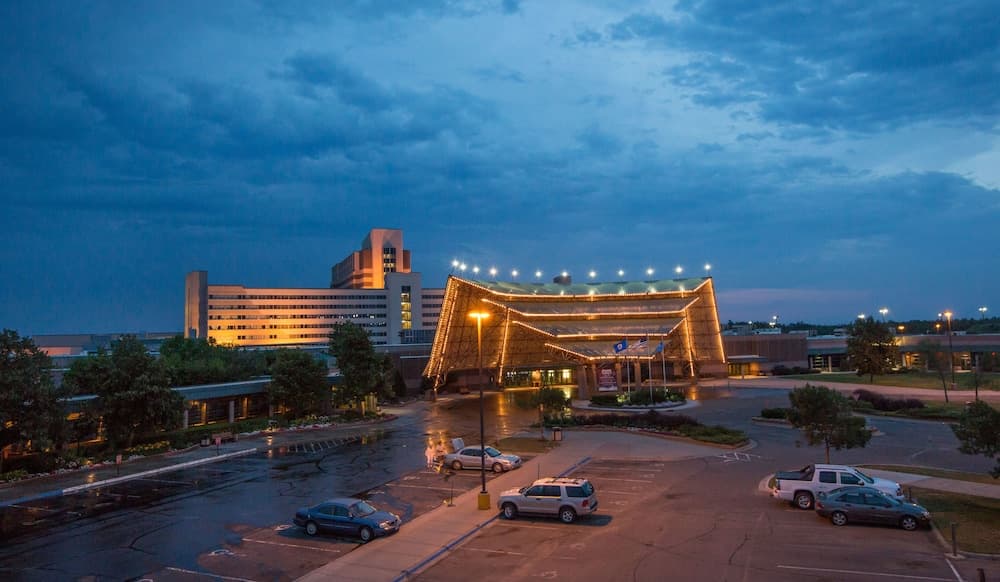 Grand Casino Hinckley Hotel main