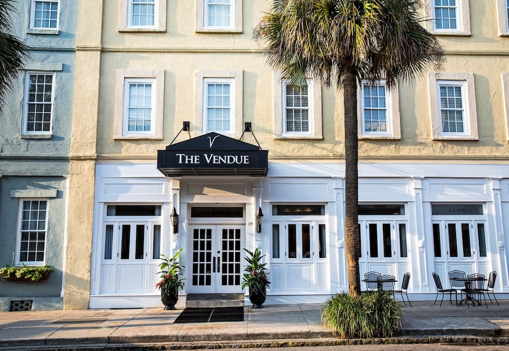 The Vendue main