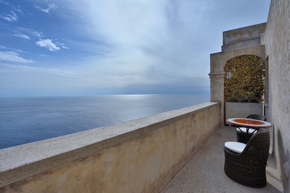 Monastero Santa Rosa Hotel & Spa main