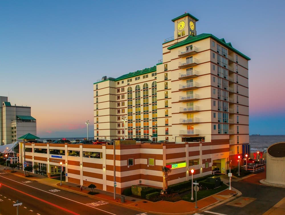 Boardwalk Resort & Villas main