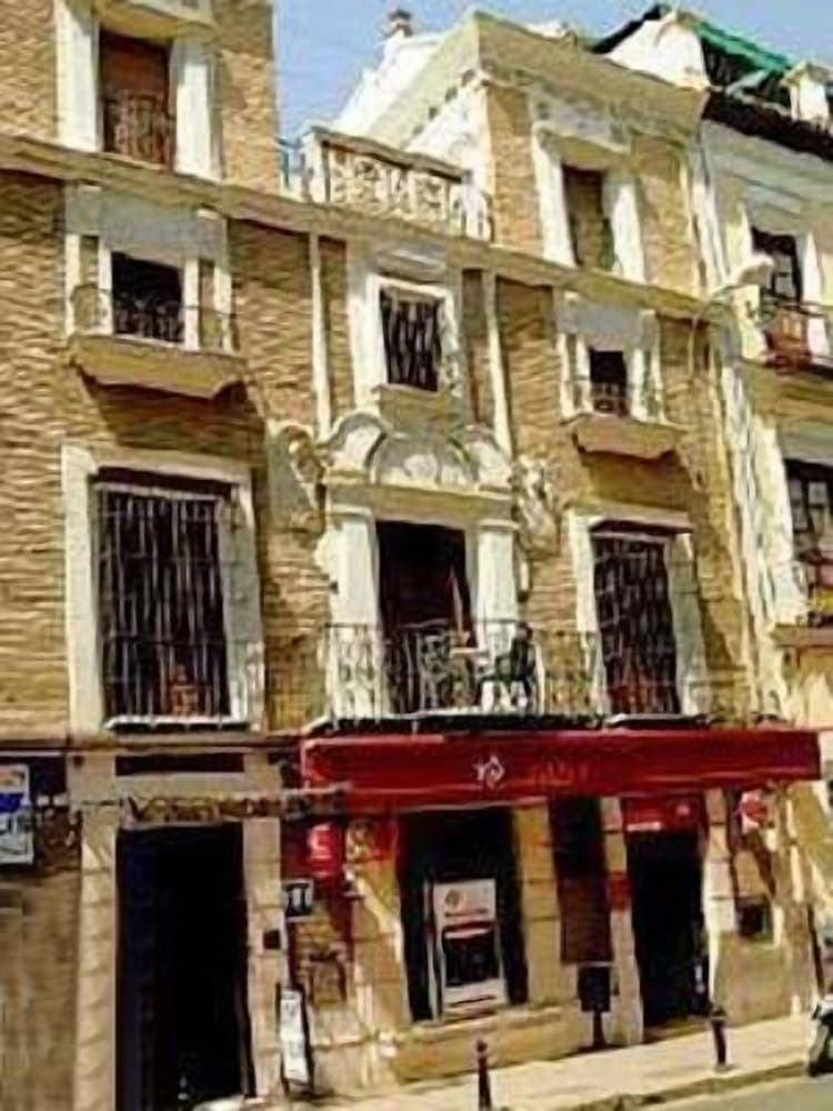 Hostal Colon main
