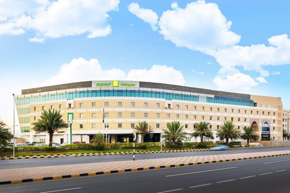 Holiday Inn Muscat Al Seeb main