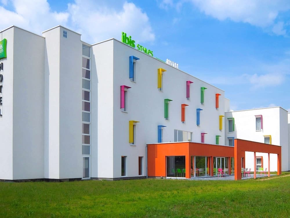 Ibis Styles Nivelles main