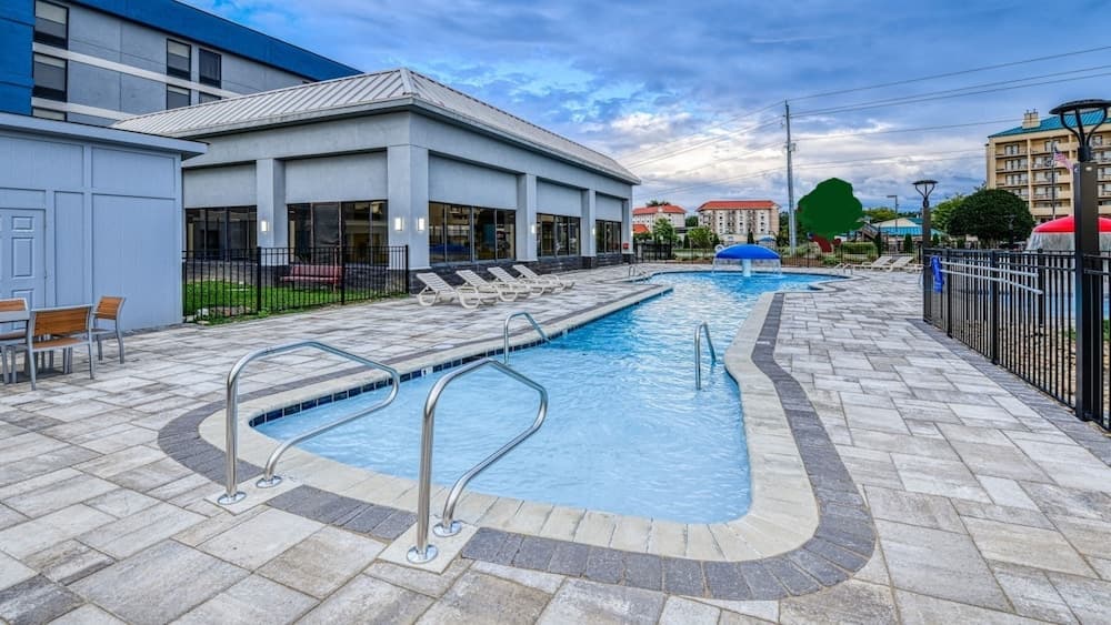 Holiday Inn Express Pigeon Forge / Near Dollywood main