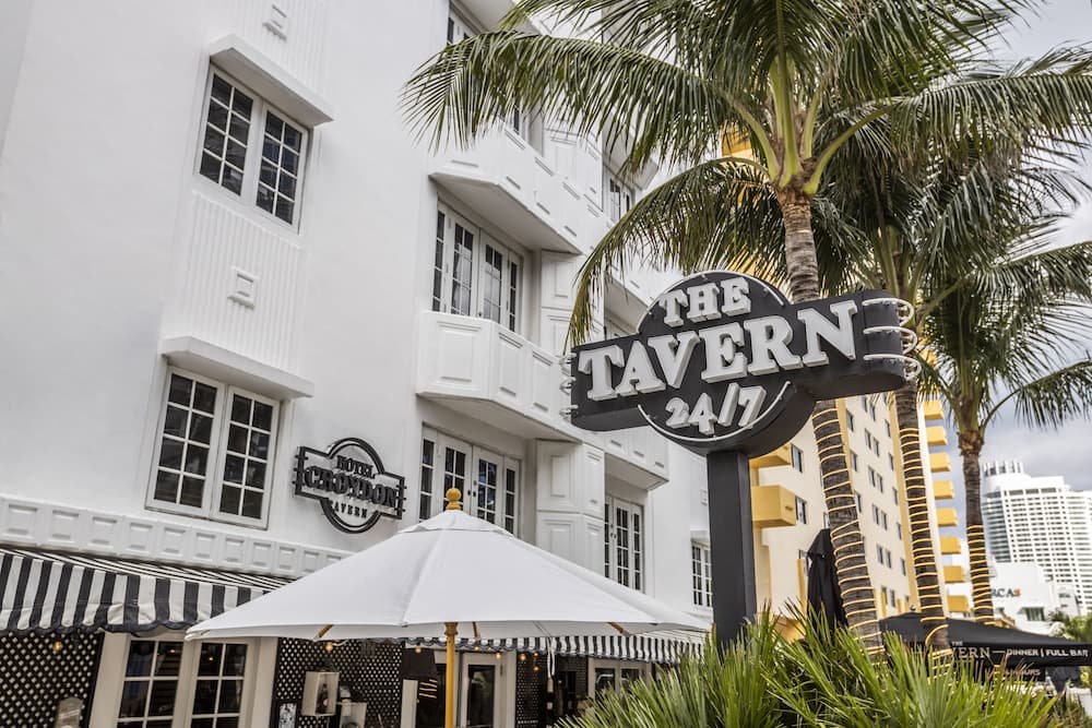 Hotel Croydon Miami Beach