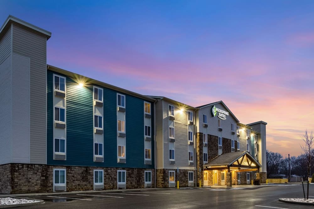 Woodspring Suites Indianapolis Airport South main