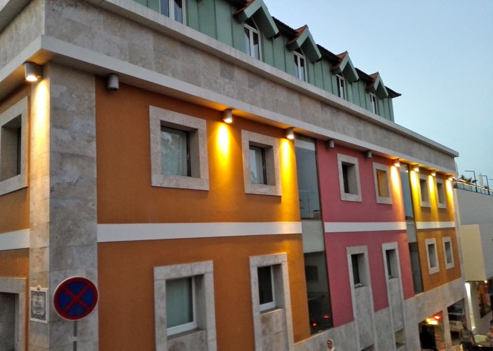 Hotel Cascais main