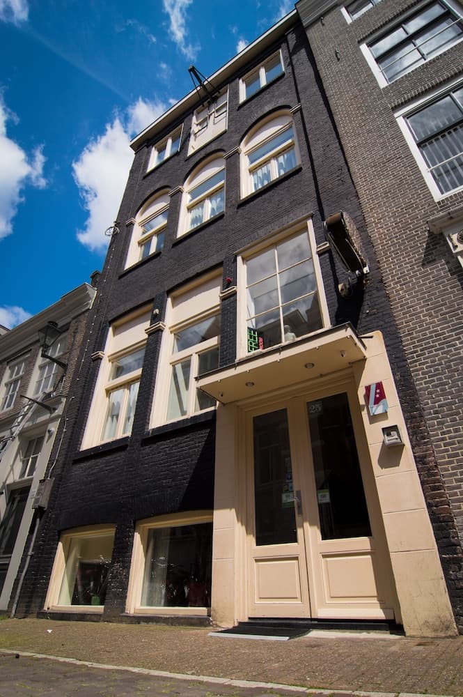 Amsterdam Downtown main