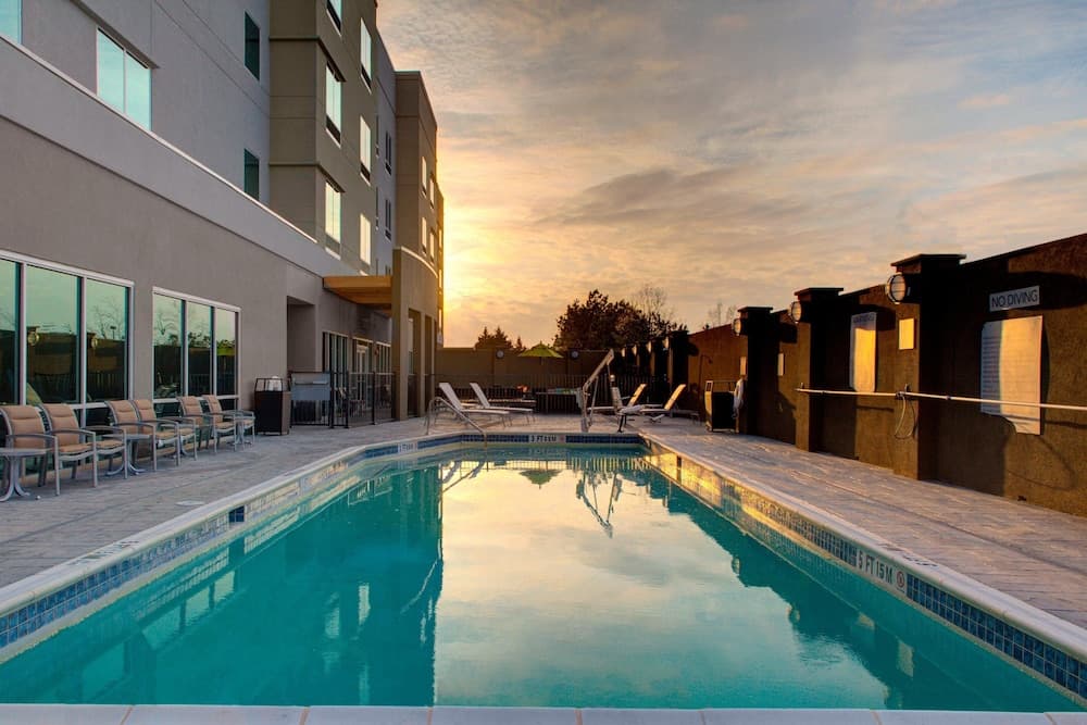 Courtyard Atlanta Kennesaw