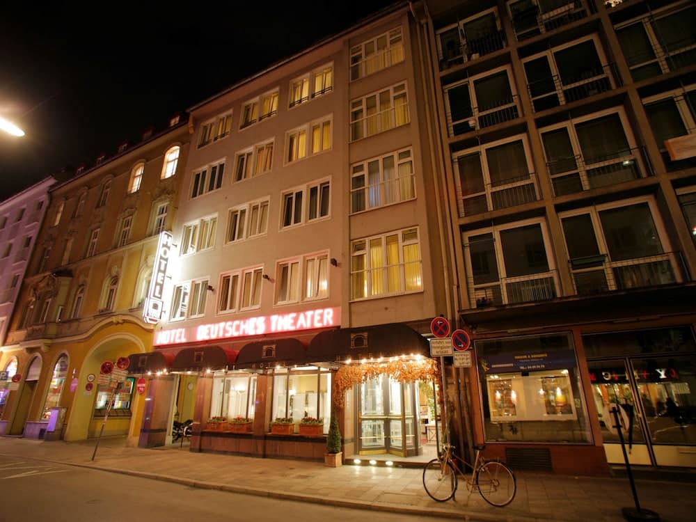 Deutsches Theater Eckelmann main