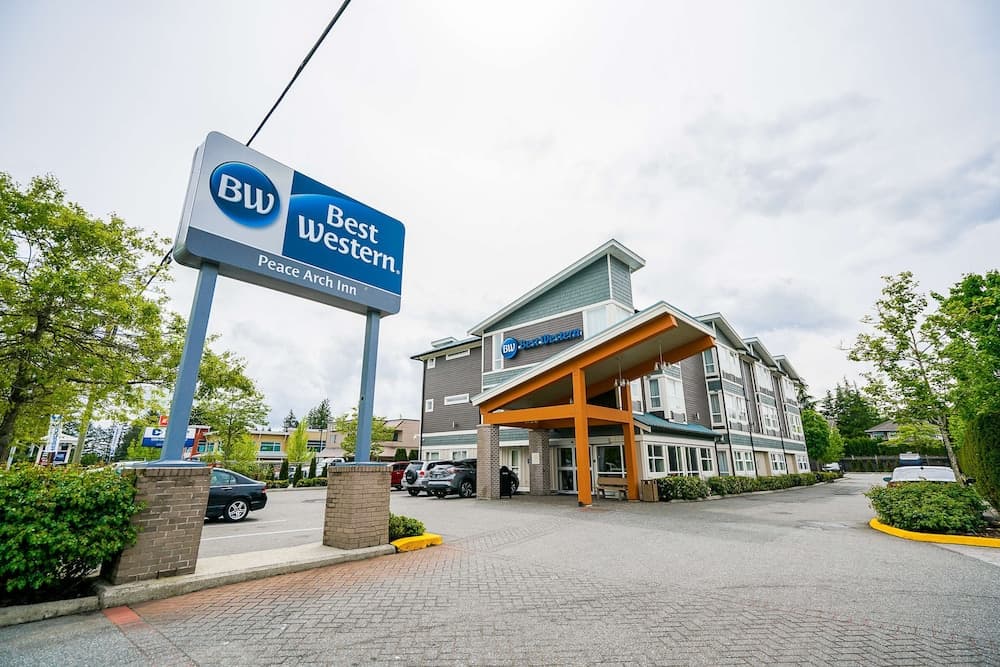 Best Western Peace Arch Inn main
