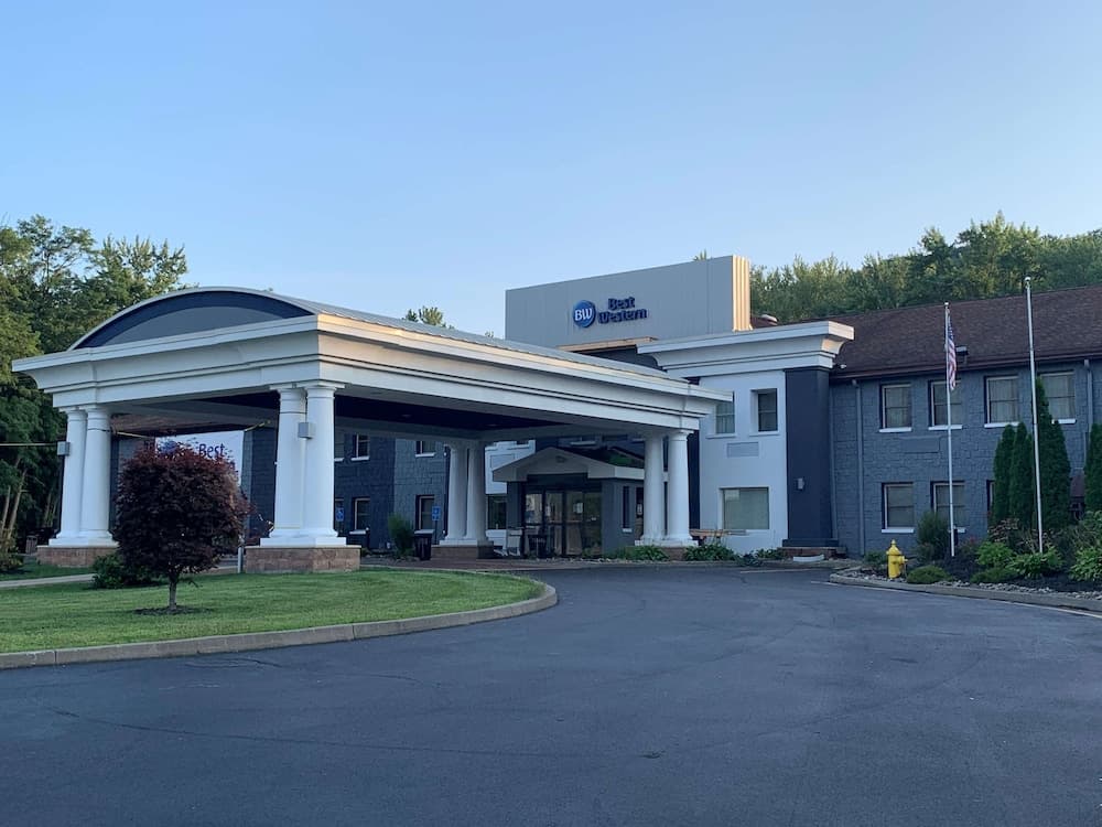 Best Western Owego Inn main