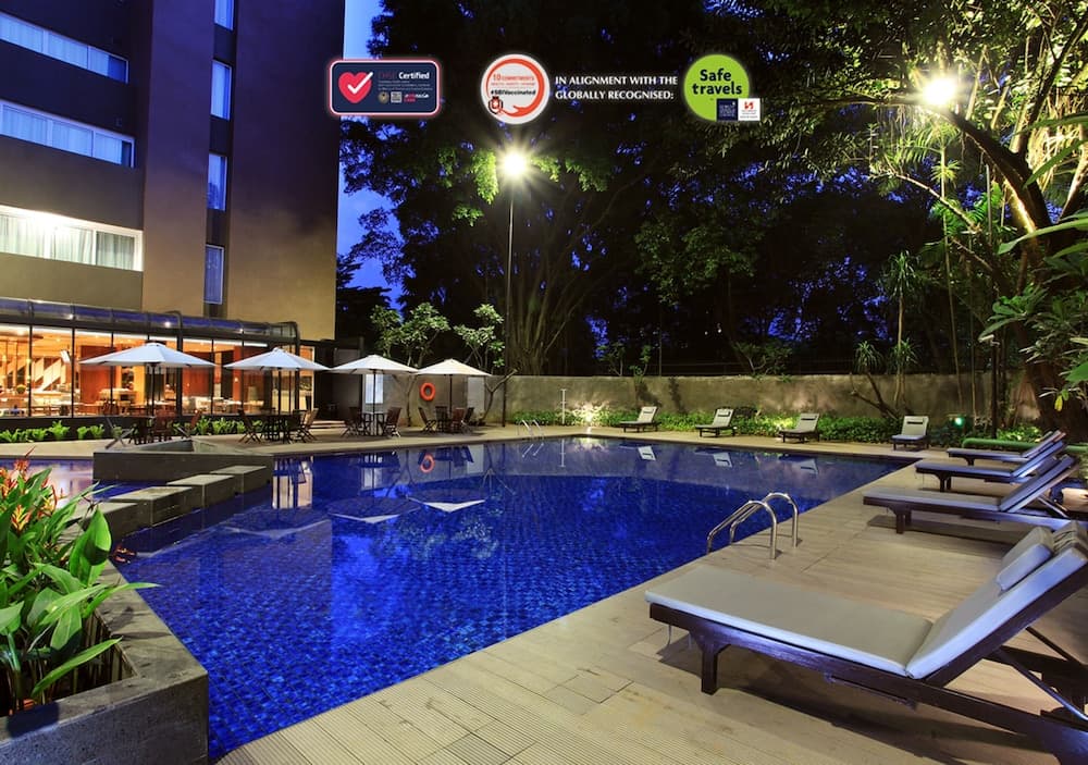 Swiss-Belhotel Pondok Indah main