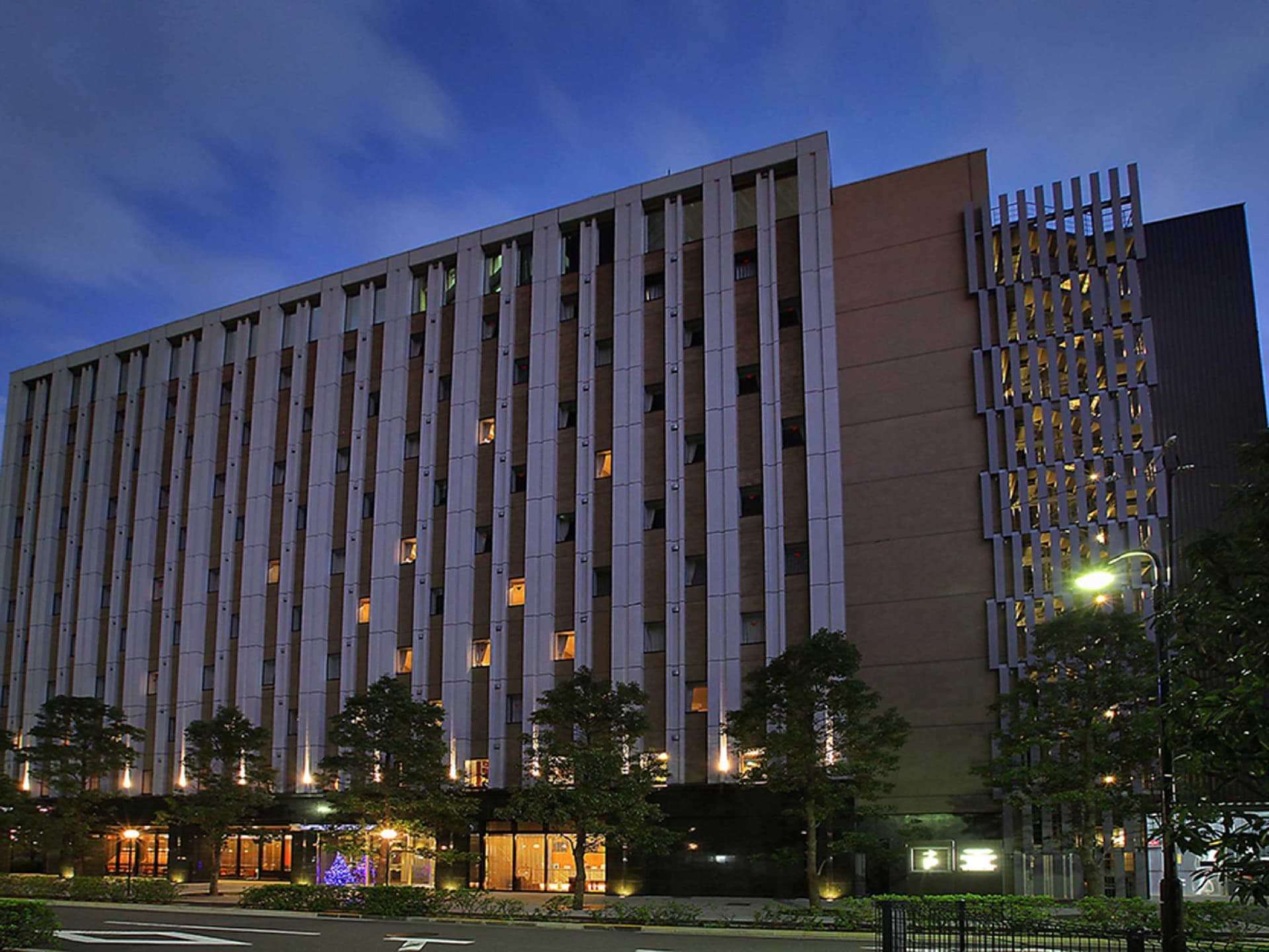 Hotel Gracery Tamachi main